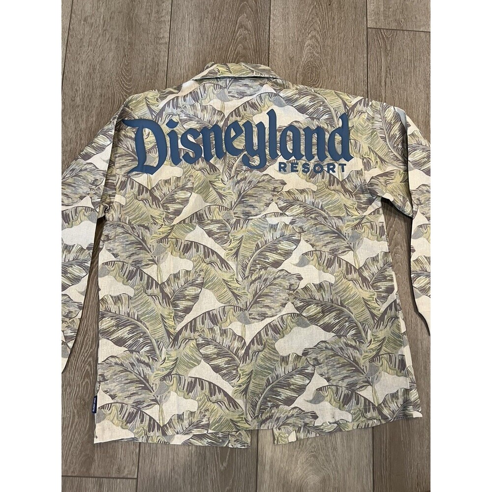 Disney Spirit Jersey‎ Medium Button Down Tropical Long Sleeve Shirt